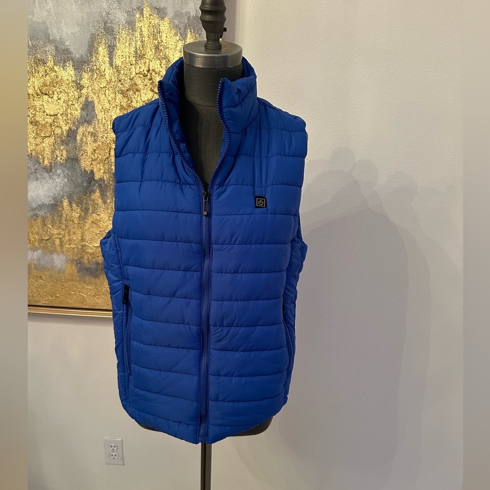 Vest - Picture 1 of 4